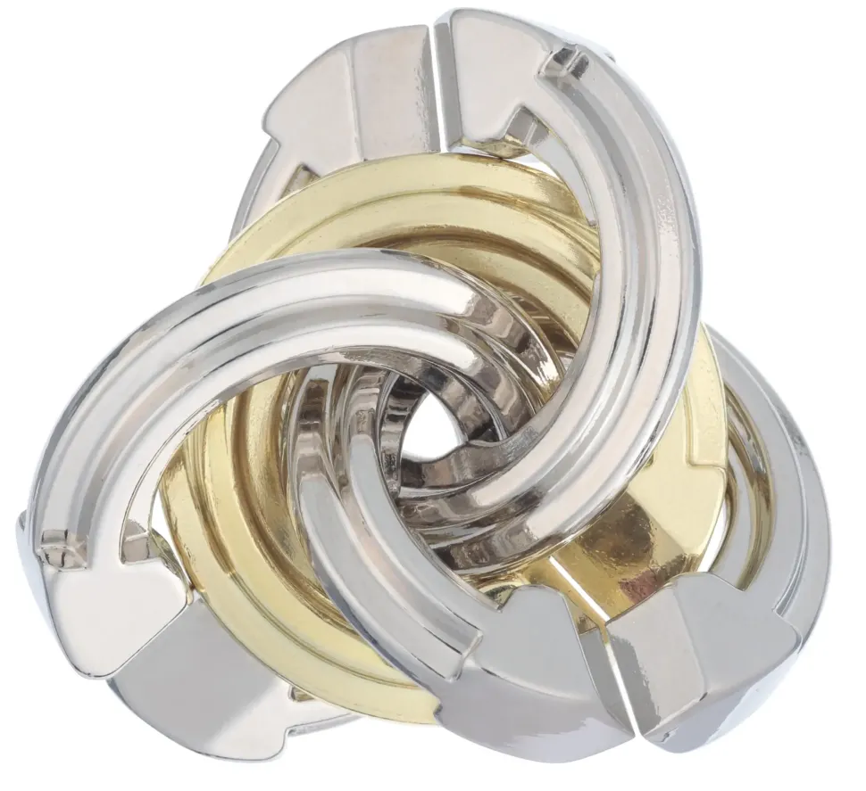 Huzzle Cast Cyclone